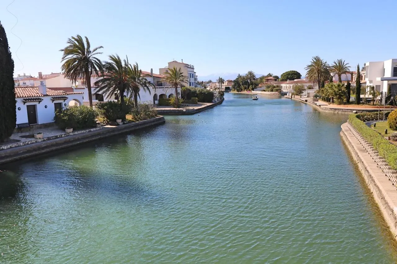 Albatros 12-B Estudio Con Vista Mar Empuriabrava Spain